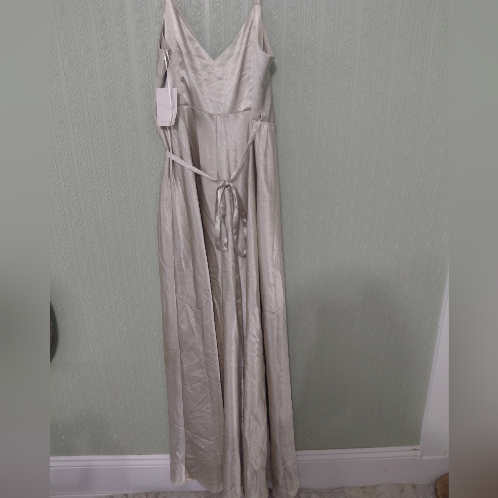Nwt! BIRDY GREY Cindy Neutral Champagne Brides Maid Wrap Dress Satin Medium - Picture 5 of 8